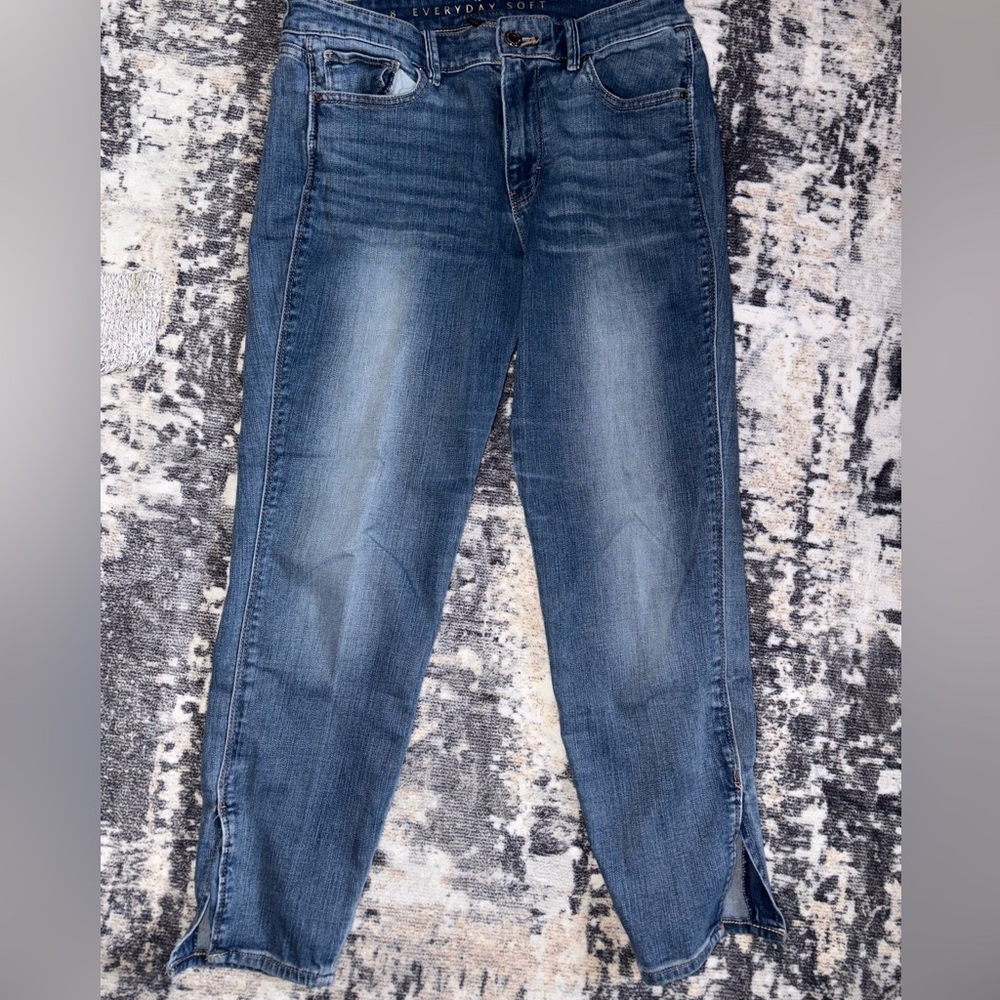 White House black market size 8 everyday soft skinny ankle